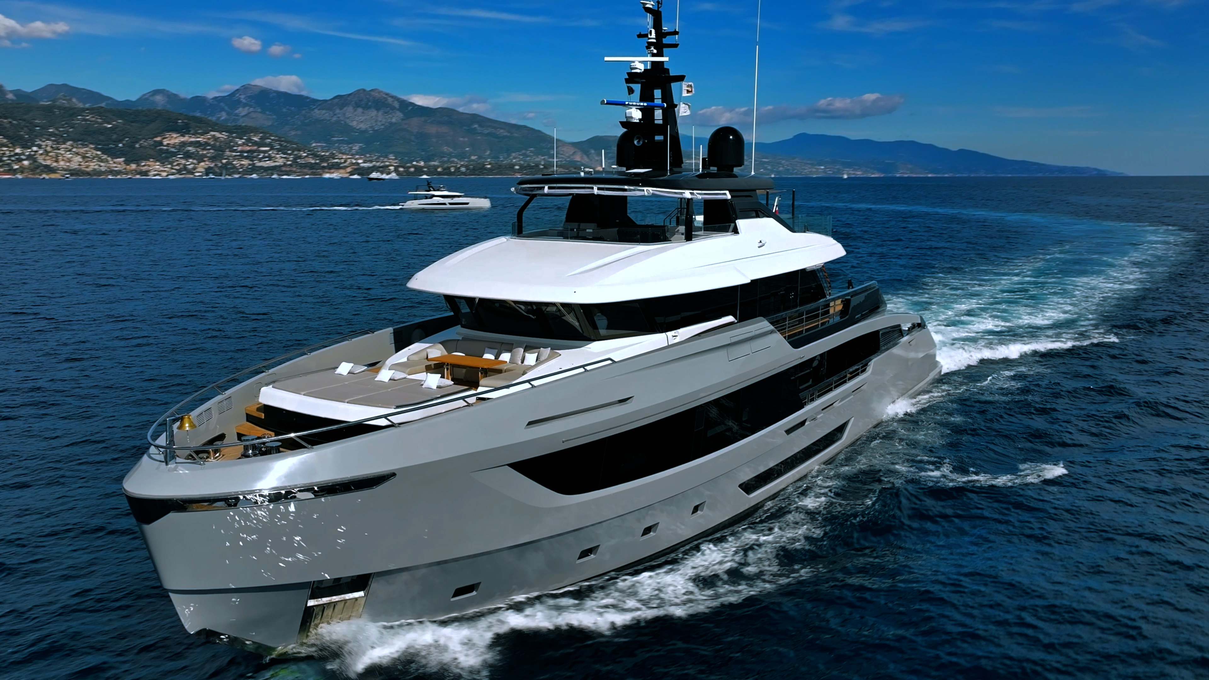 Ocean Angel – vista di prua in navigazione